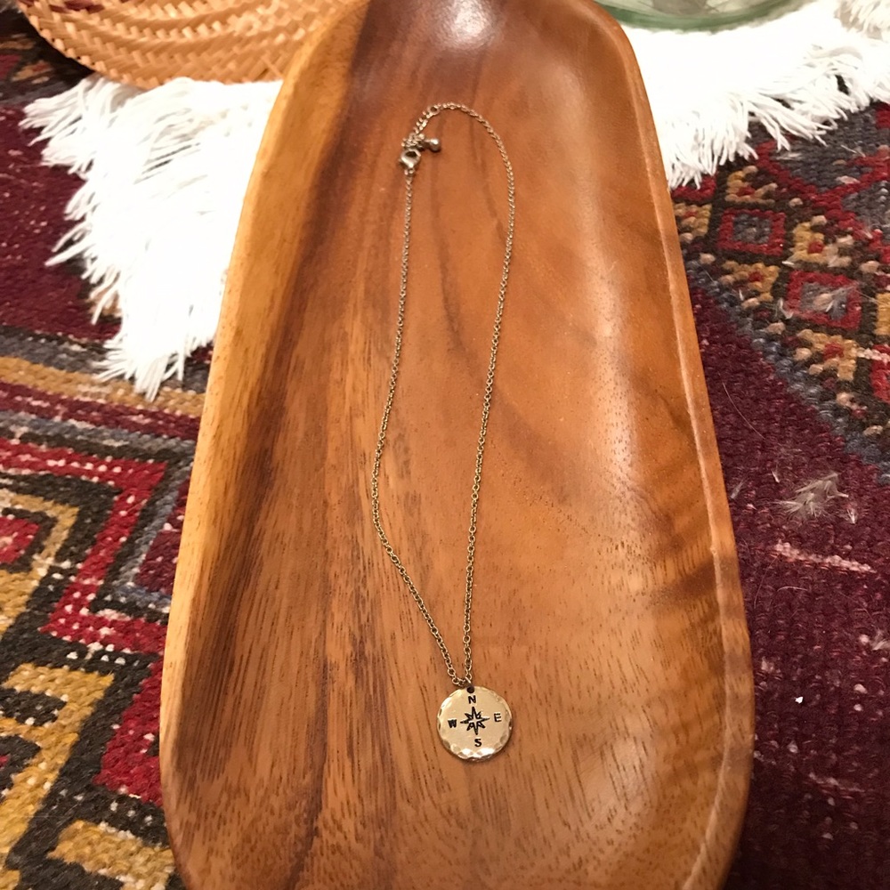 Compass necklace - Picture 2 of 4